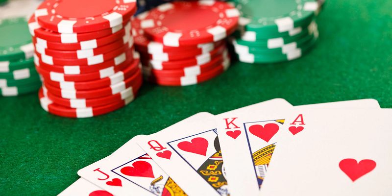 Lợi ích người chơi nhận được khi hiểu rõ về cách chơi poker